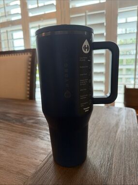 HydroJug Travel Mug in Navy